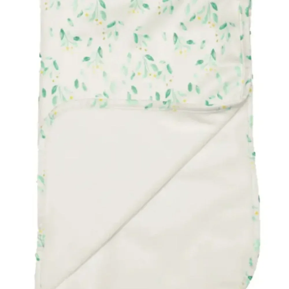 New In Box Bare & Boho Green Leaf Pattern Wet Bag & Change Mat Wet Bag - Picture 6 of 7
